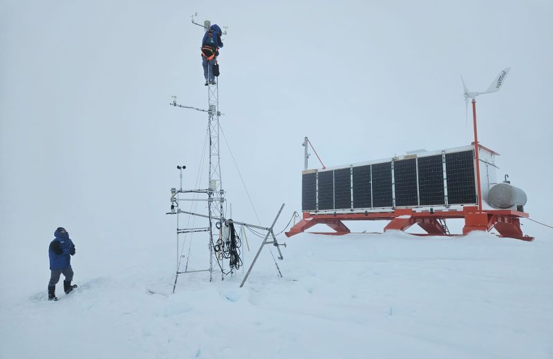 Retrait des instruments défectueux de la tour météo de D17